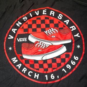 Vans anniversary shirt! ❤️ employee exclusive! Off the wall VANSIVERSARY LARGE